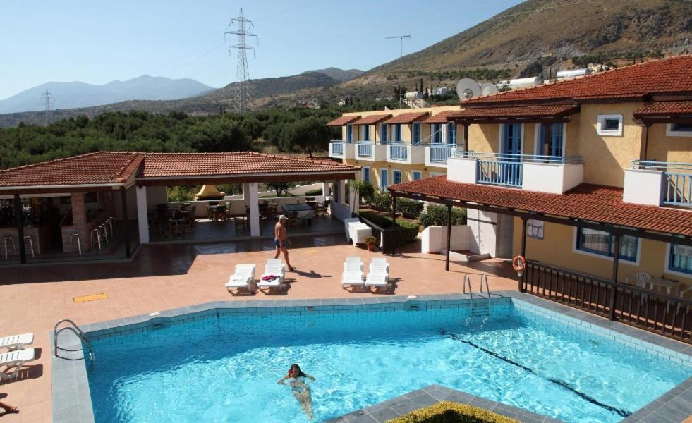 Mareva Hotel Apartments Khersónisos Eksteriør bilde