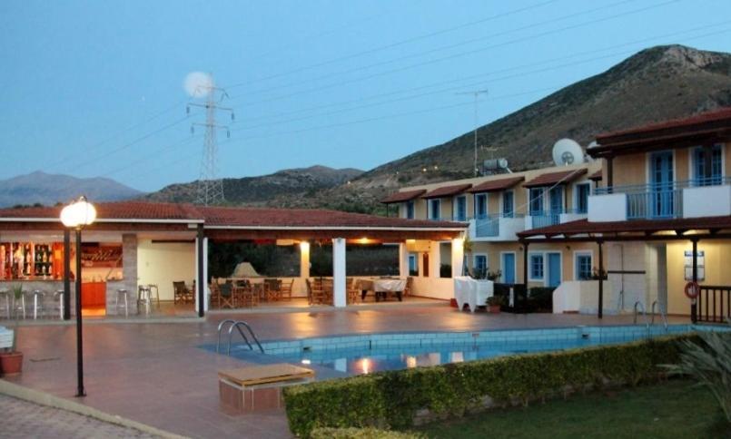 Mareva Hotel Apartments Khersónisos Eksteriør bilde
